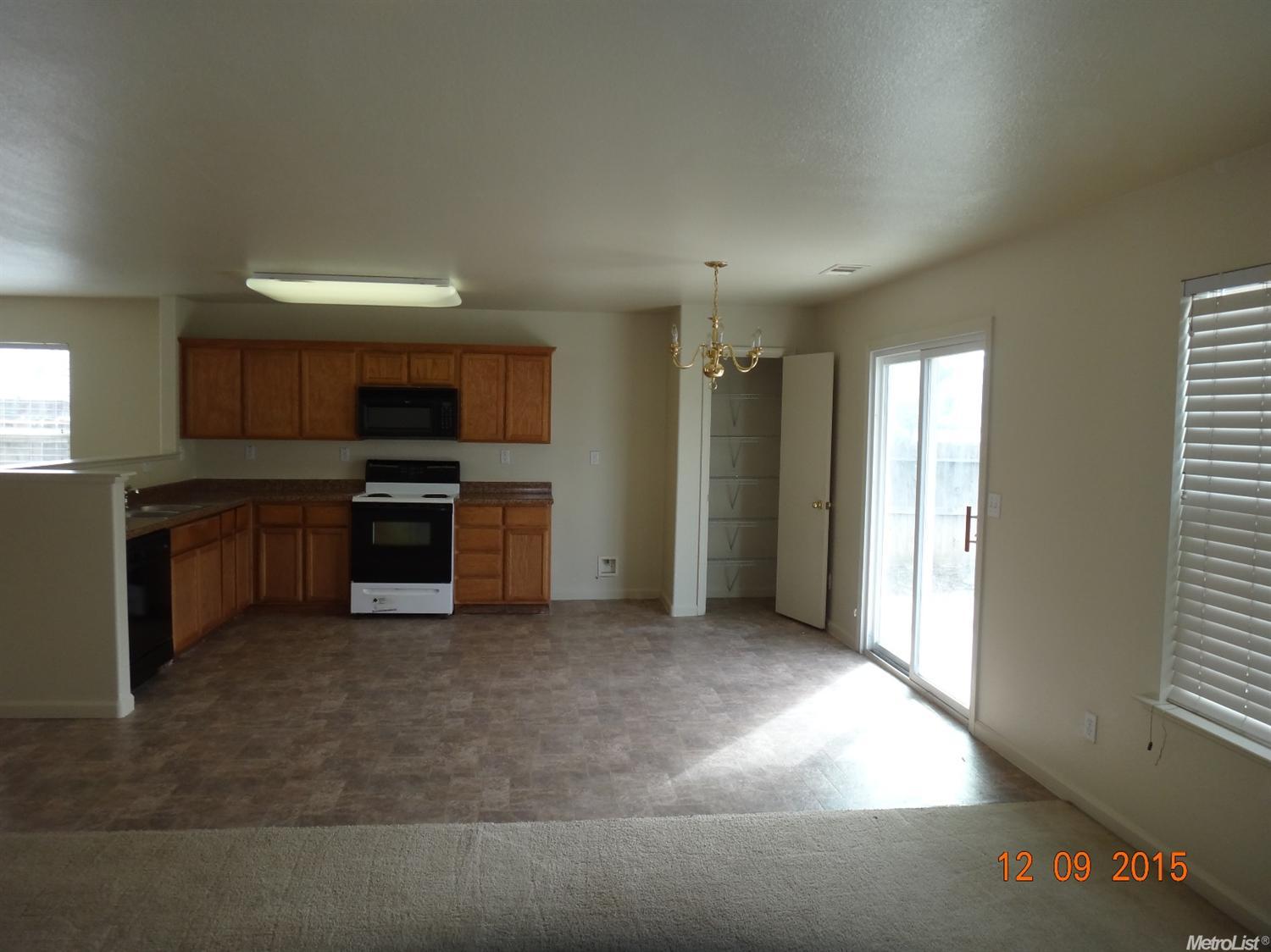 3831 Twilight Ave, Merced, CA 95348 photo 4