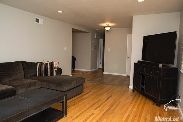 913 Autumn, Modesto, CA 95355 photo 4