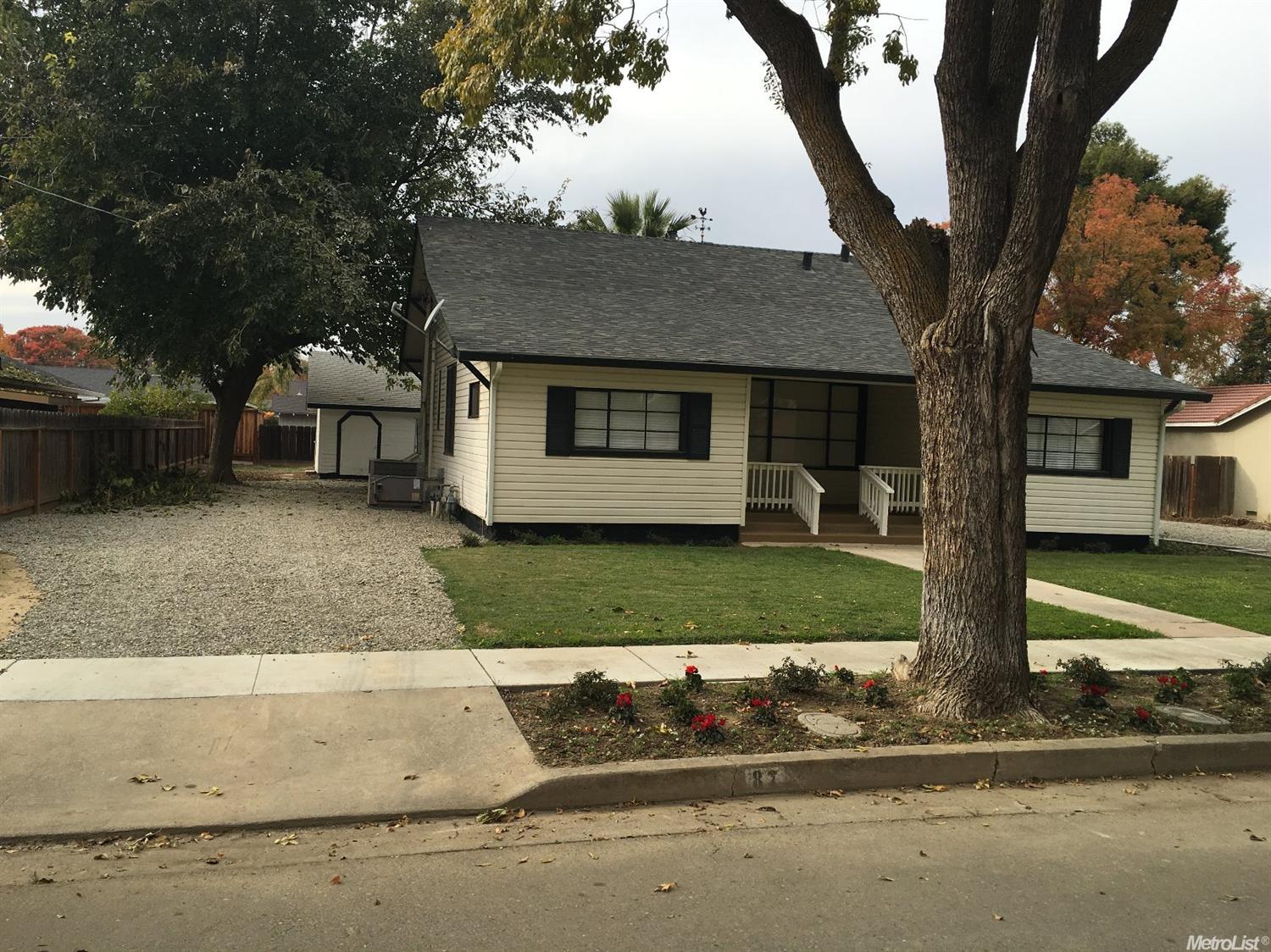 87 West Ave, Gustine, CA 95322 photo 3