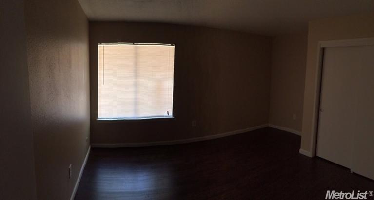 820 W Donna Dr, Merced, CA 95348 photo 8