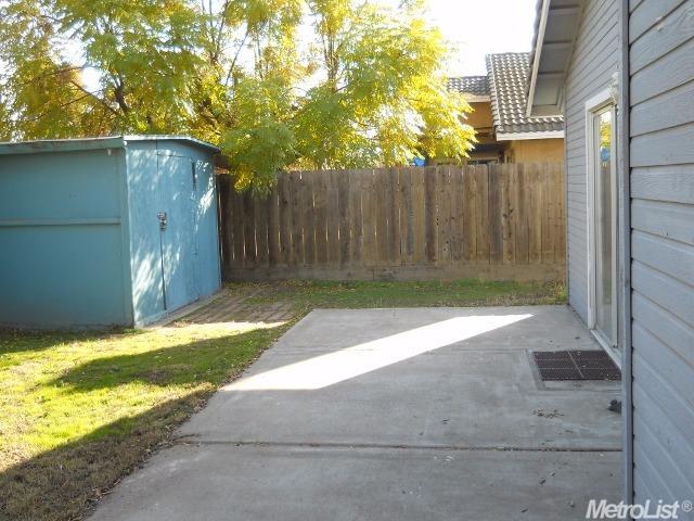 2400 Echo Park Ct, Modesto, CA 95358 photo 17