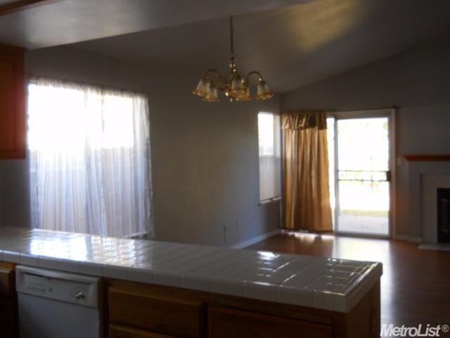 2400 Echo Park Ct, Modesto, CA 95358 photo 9