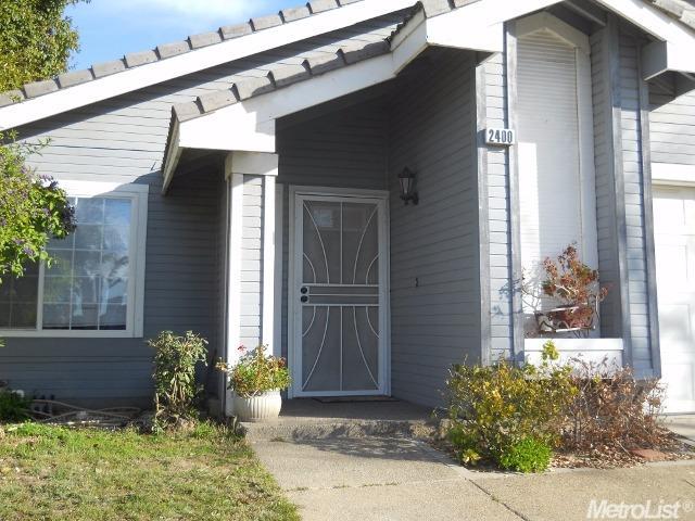 2400 Echo Park Ct, Modesto, CA 95358 photo 2