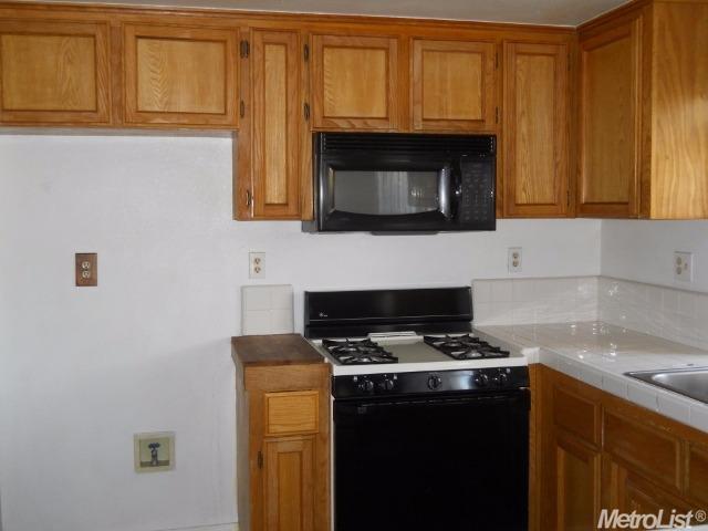 2400 Echo Park Ct, Modesto, CA 95358 photo 7