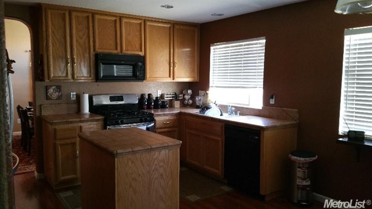 3911 Belleza Dr, Ceres, CA 95307 photo 5