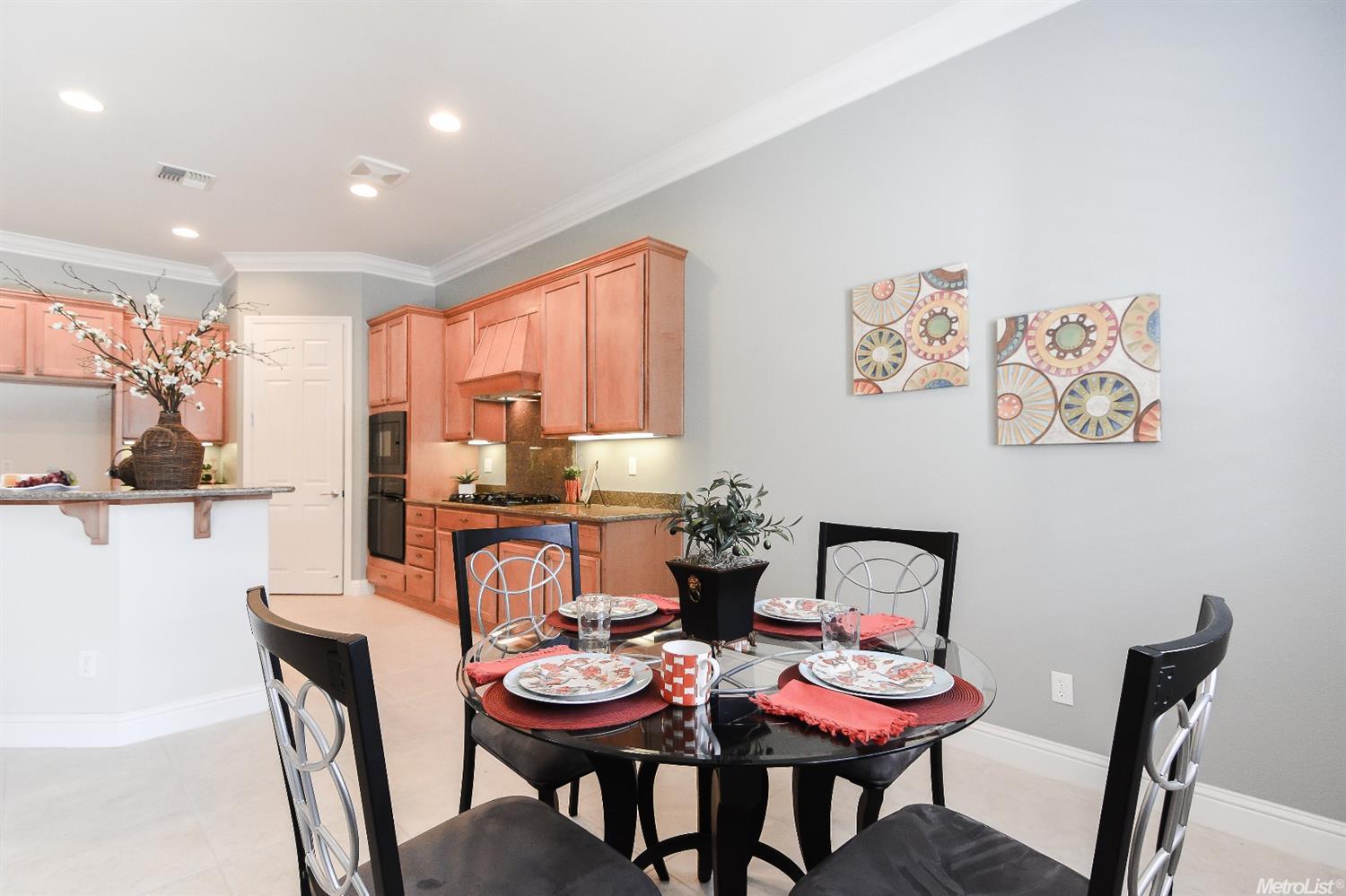 2475 Ashbridge Ln, Manteca, CA 95336 photo 9