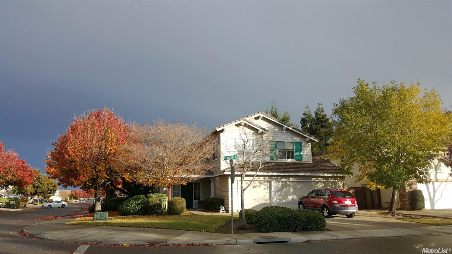 3726 Newbury Dr, Tracy, CA 95377 photo 1