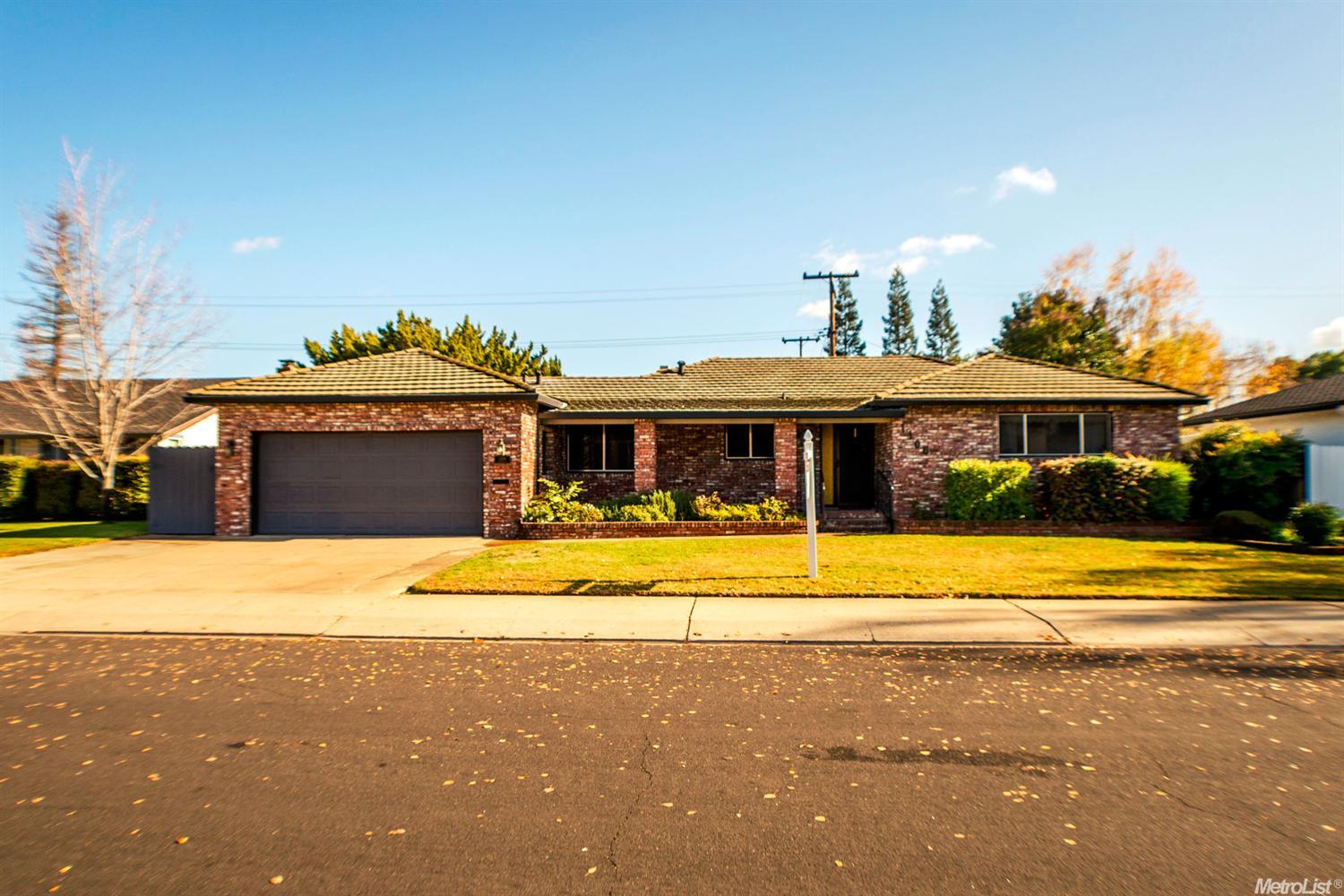 1106 Devine Dr, Lodi, CA 95240 photo 1
