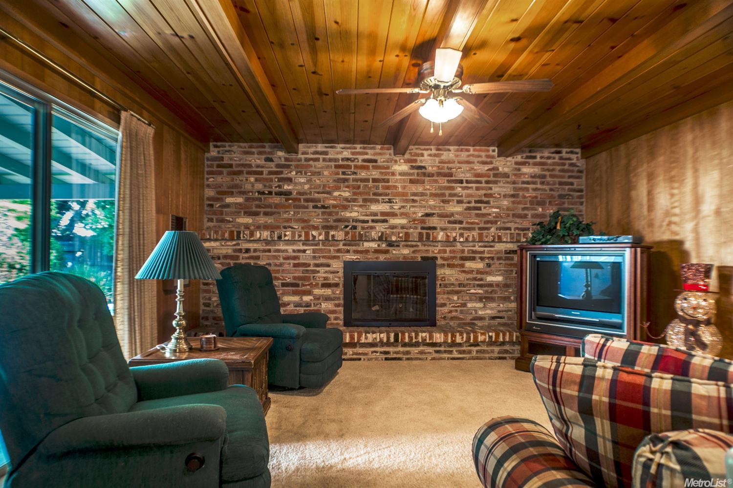 1106 Devine Dr, Lodi, CA 95240 photo 2