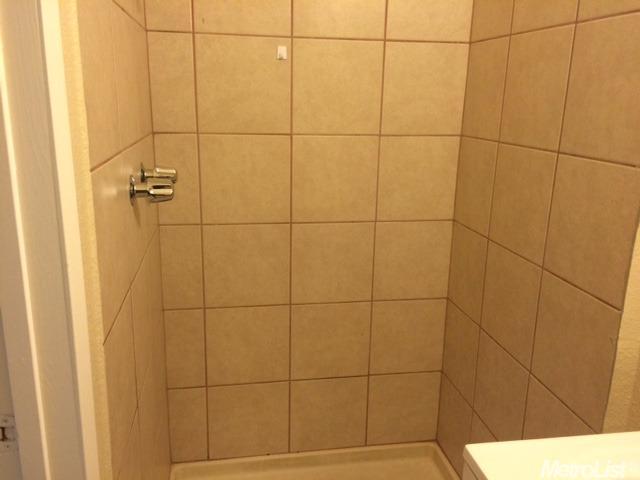 1024 Chicago Ave, Modesto, CA 95351 photo 9