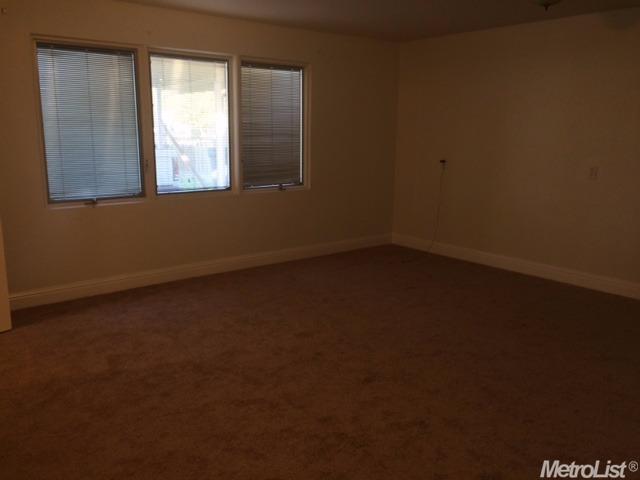 1024 Chicago Ave, Modesto, CA 95351 photo 7