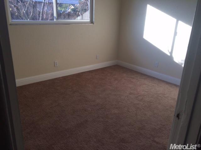 1024 Chicago Ave, Modesto, CA 95351 photo 12