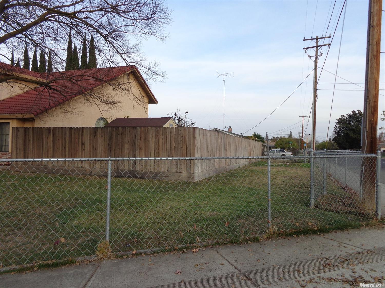 3128 Burton, Ceres, CA 95307 photo 21