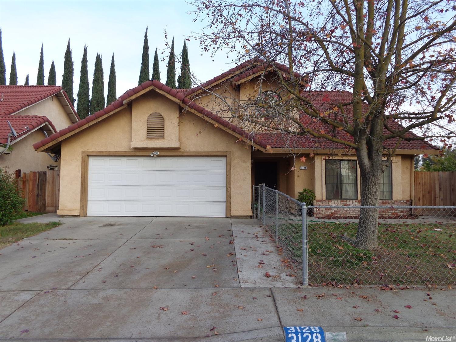 3128 Burton, Ceres, CA 95307 photo 2