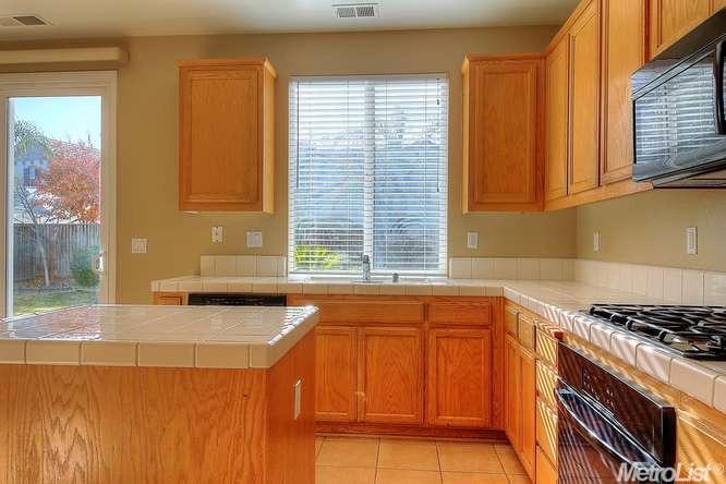 2660 Shofield Ct, Tracy, CA 95377 photo 2