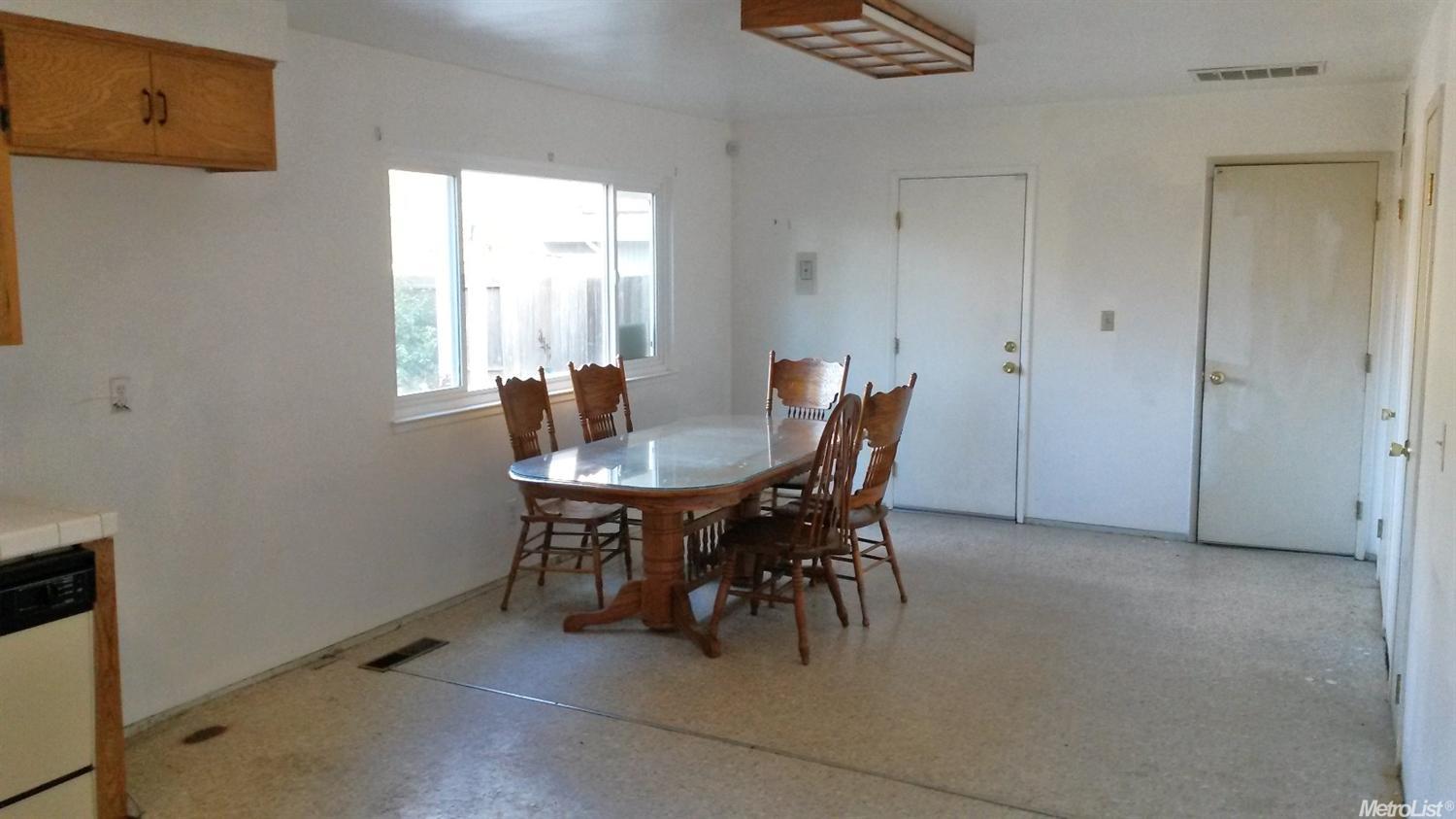 1105 Fordham Dr, Davis, CA 95616 photo 14