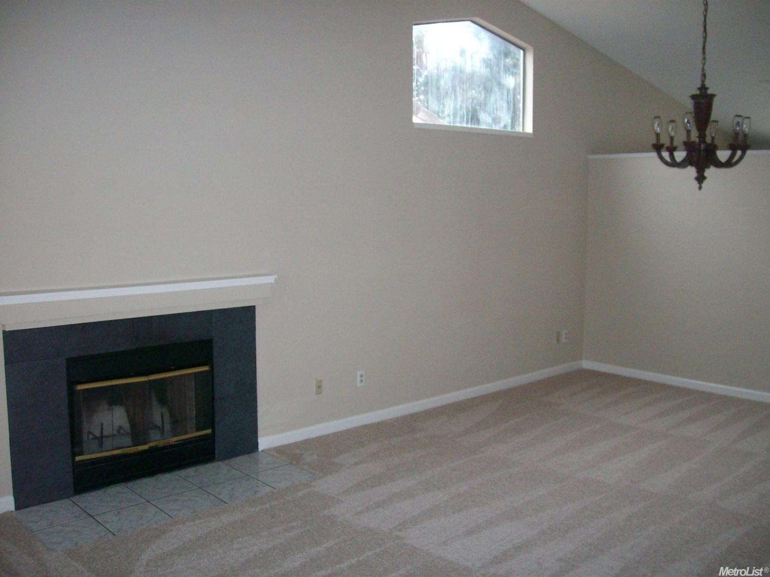 241 Melbourne Dr, Modesto, CA 95357 photo 4