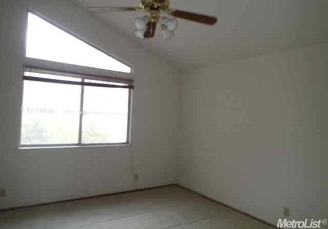 8228 Silverside Dr, Antelope, CA 95843 photo 9