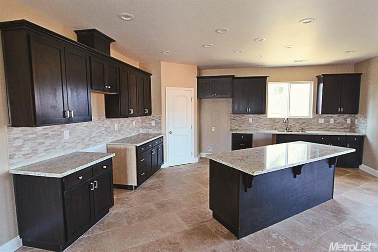 111 S Berkeley Ave, Turlock, CA 95380 photo 5