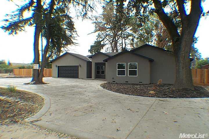 111 S Berkeley Ave, Turlock, CA 95380 photo 1