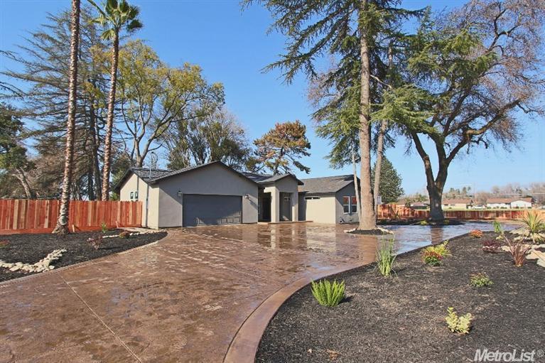 111 S Berkeley Ave, Turlock, CA 95380 photo 3