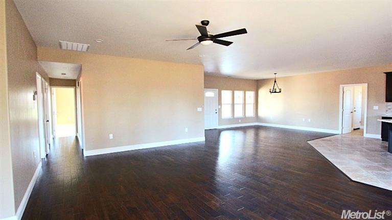 111 S Berkeley Ave, Turlock, CA 95380 photo 8
