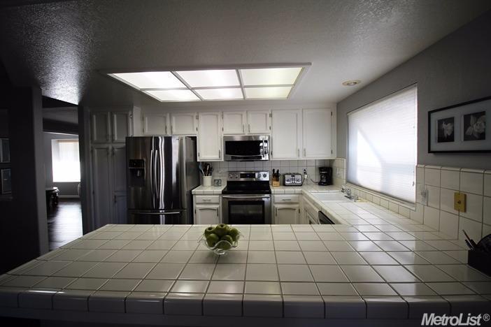 1890 Smith Dr, Turlock, CA 95382 photo 11