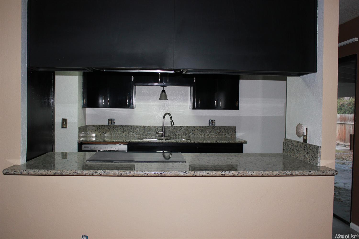 3501 Joanna Dr, Modesto, CA 95355 photo 5
