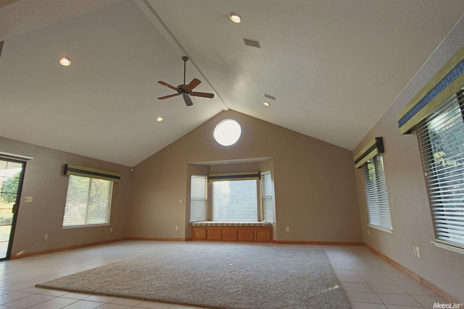 1308 Edwin Ct, Modesto, CA 95355 photo 4
