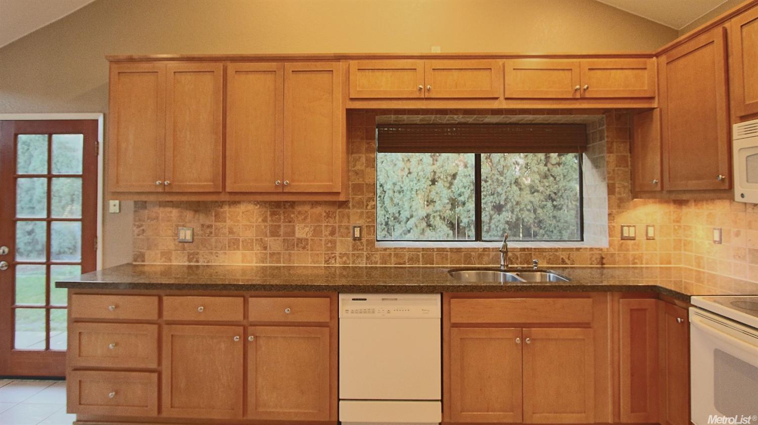 1308 Edwin Ct, Modesto, CA 95355 photo 9