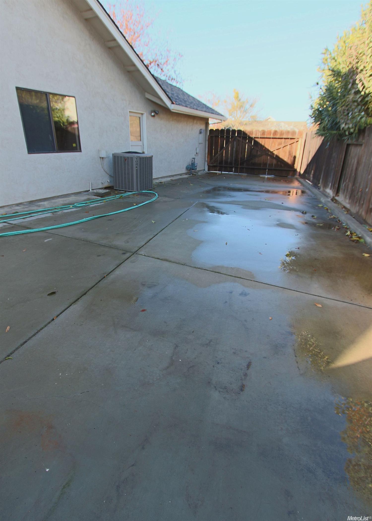 1308 Edwin Ct, Modesto, CA 95355 photo 20