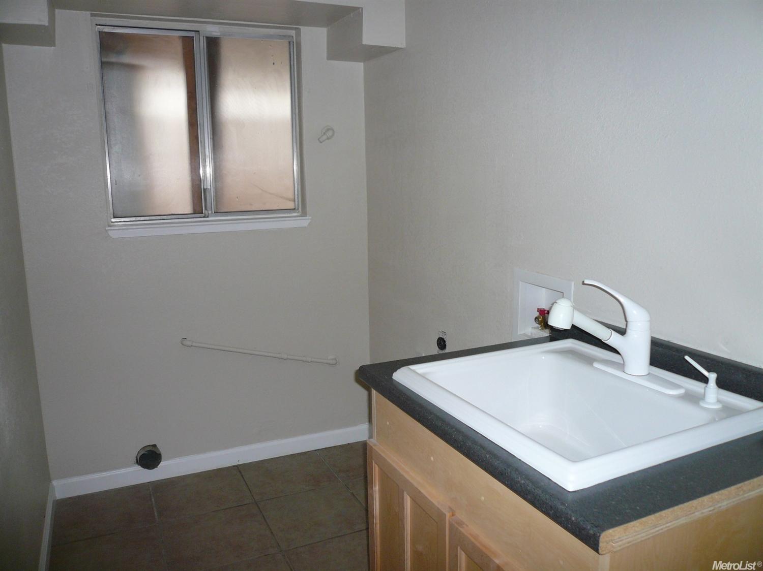 931 Thomsen, Lathrop, CA 95330 photo 18