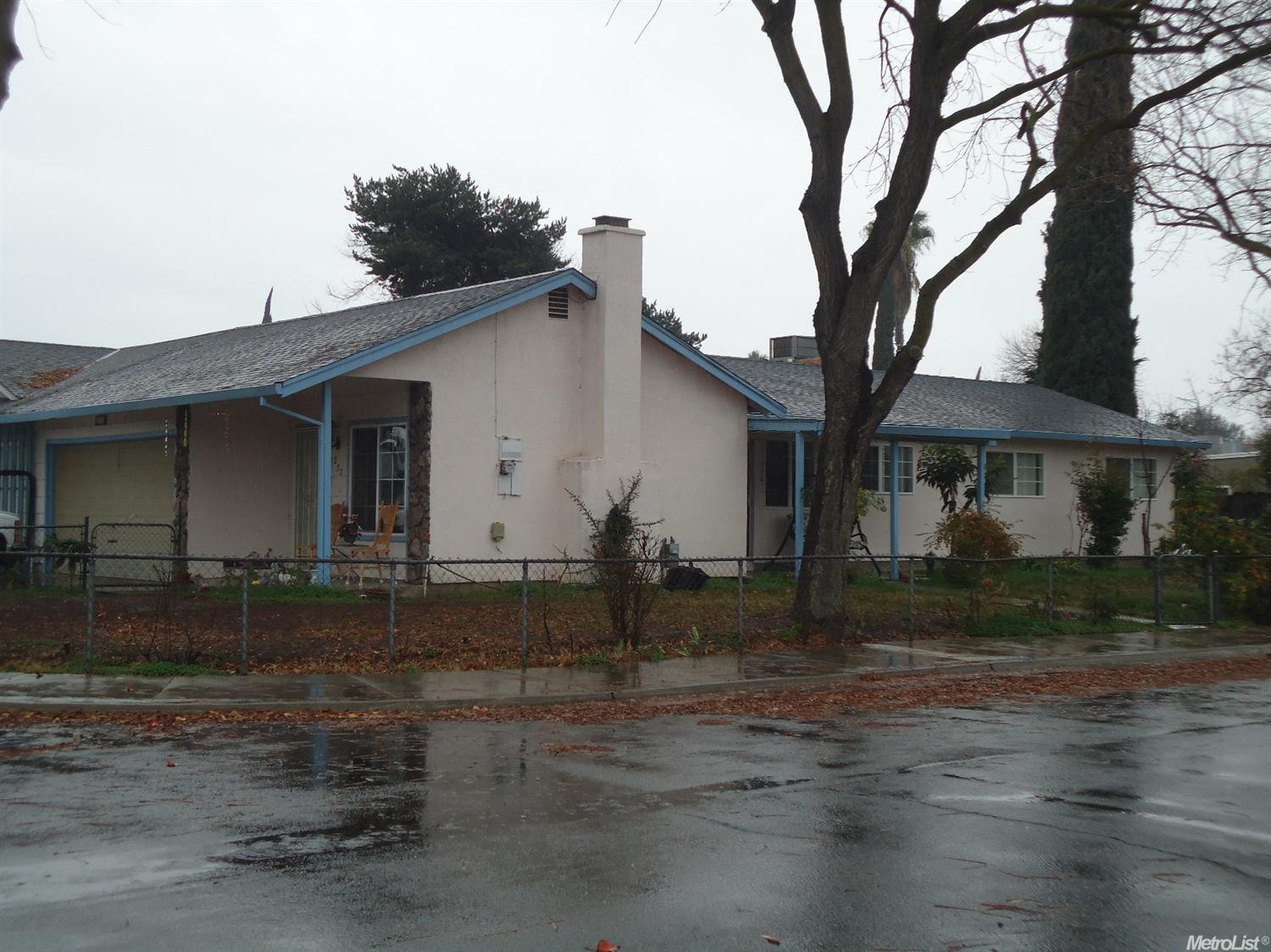 237 Sierra Madre Dr, Modesto, CA 95354 photo 2