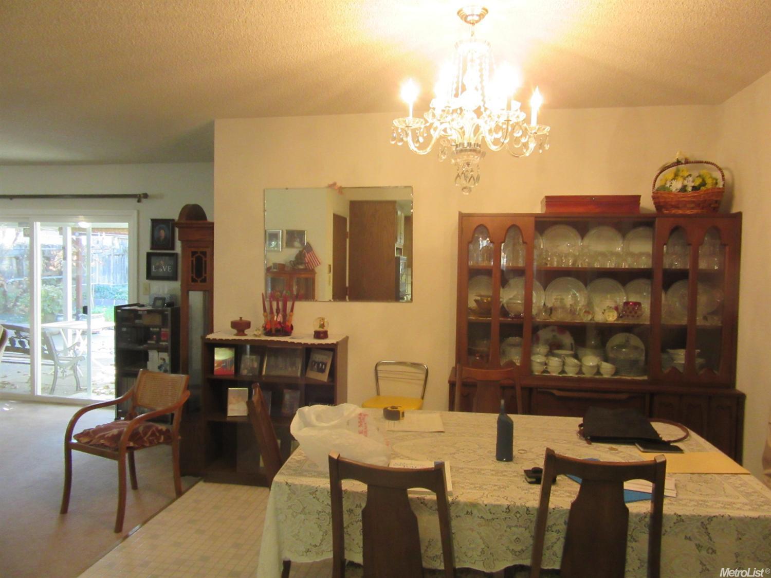 1055 Ebbetts Ave, Manteca, CA 95337 photo 5