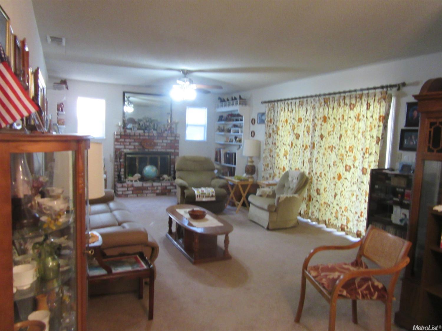 1055 Ebbetts Ave, Manteca, CA 95337 photo 8