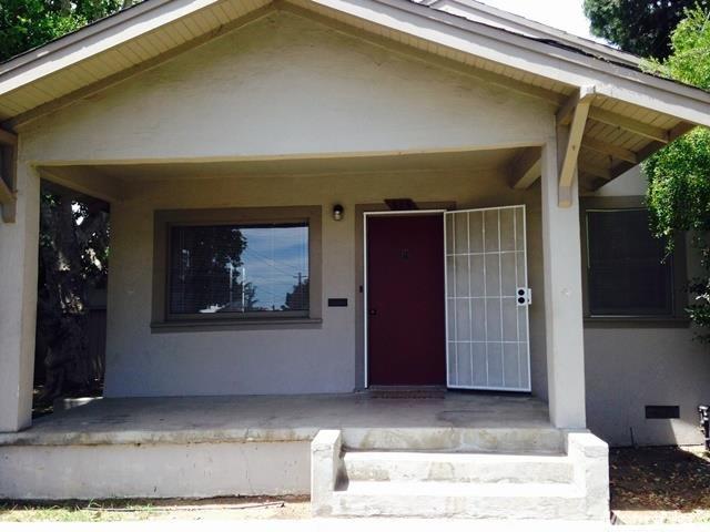 315 Locust Ave, Manteca, CA 95337 photo 2