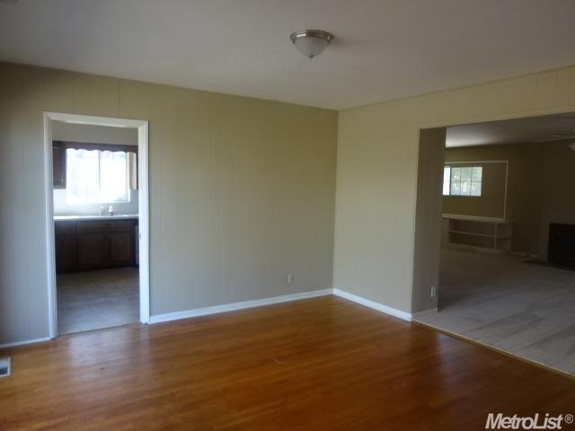 1020 W 23rd St, Merced, CA 95340 photo 2