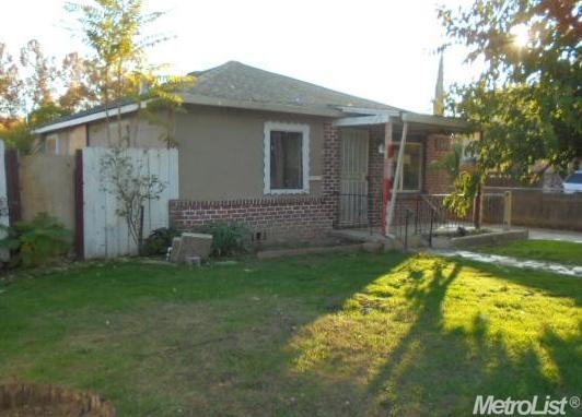 744 E 6th St, Stockton, CA 95206 photo 1