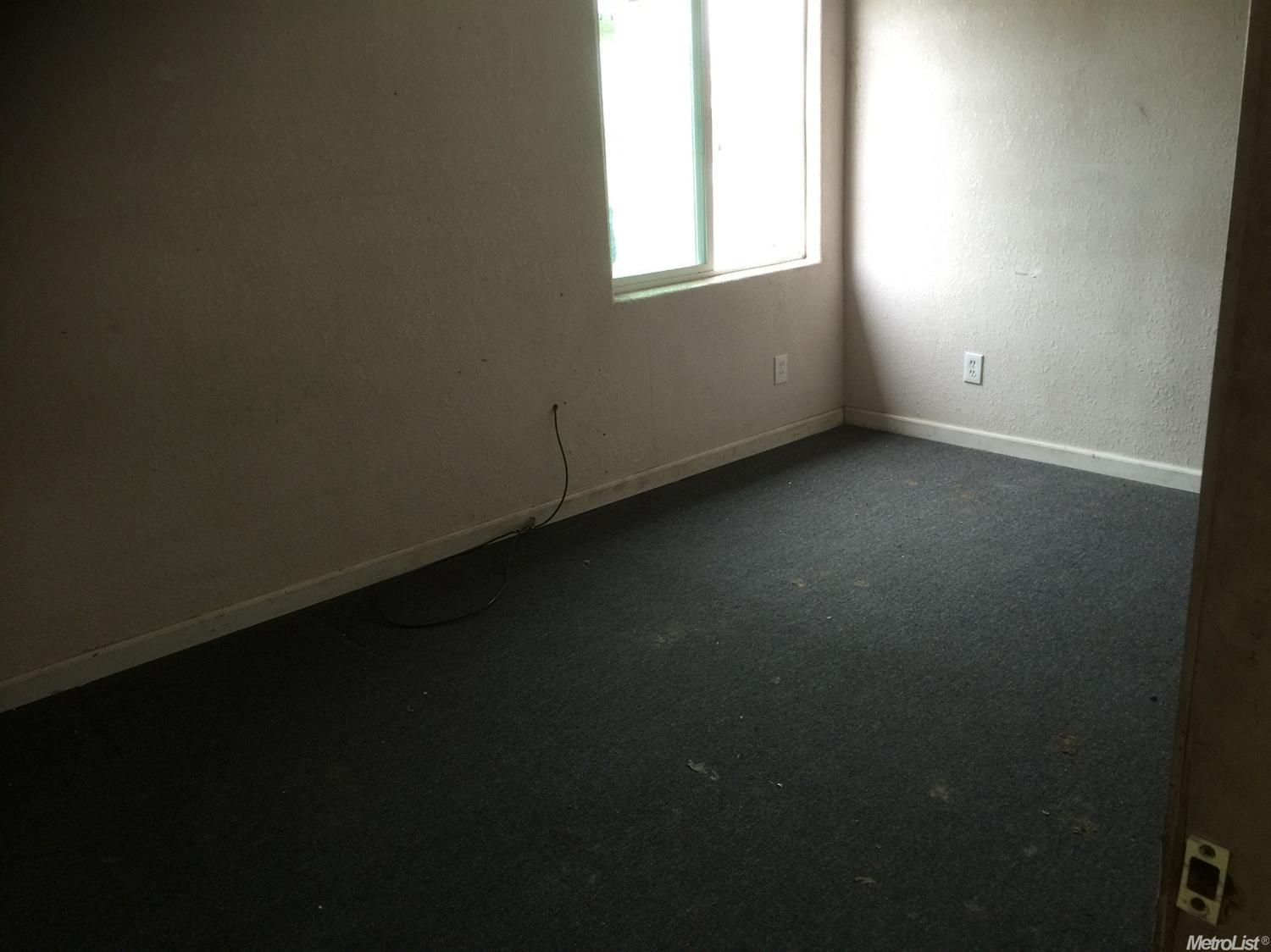 2202 S Scribner St, Stockton, CA 95206 photo 6