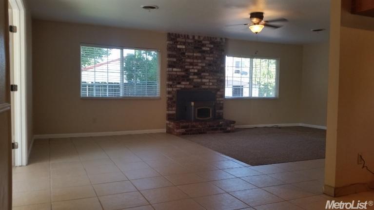 108 Tree Ct, Lodi, CA 95240 photo 9
