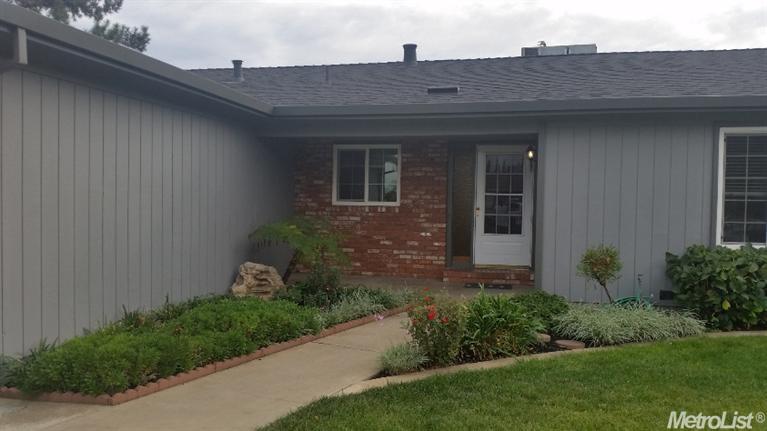 108 Tree Ct, Lodi, CA 95240 photo 2