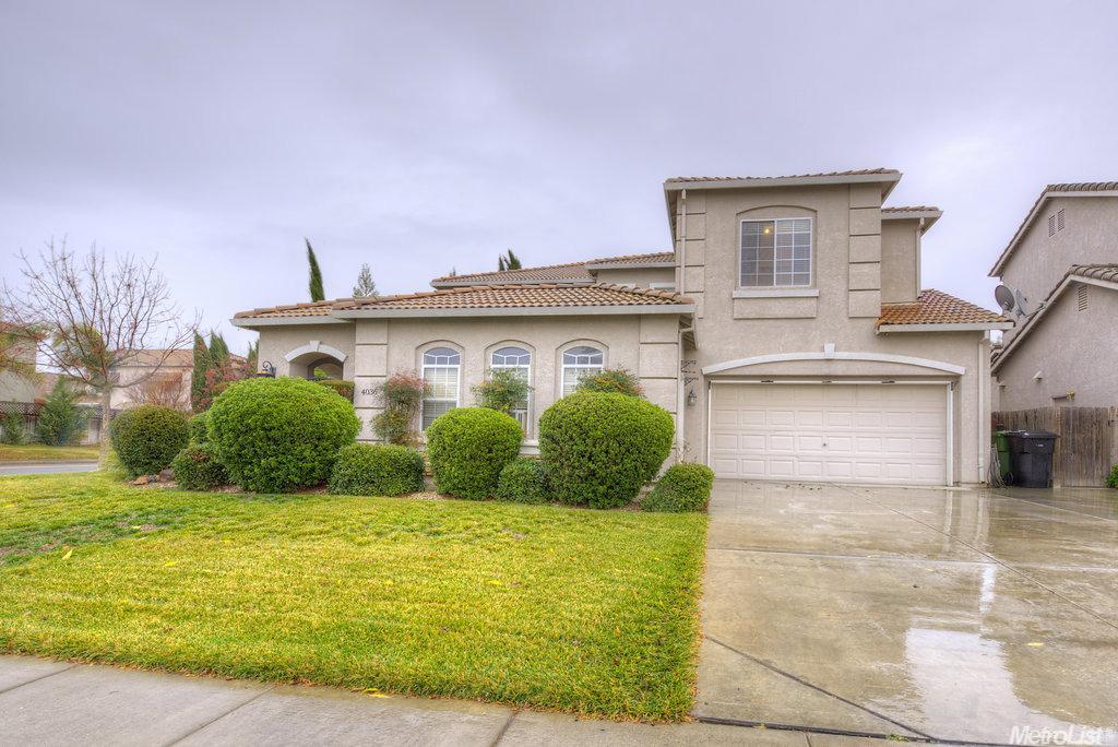 4036 Moss Rock Ct, Modesto, CA 95356 photo 2