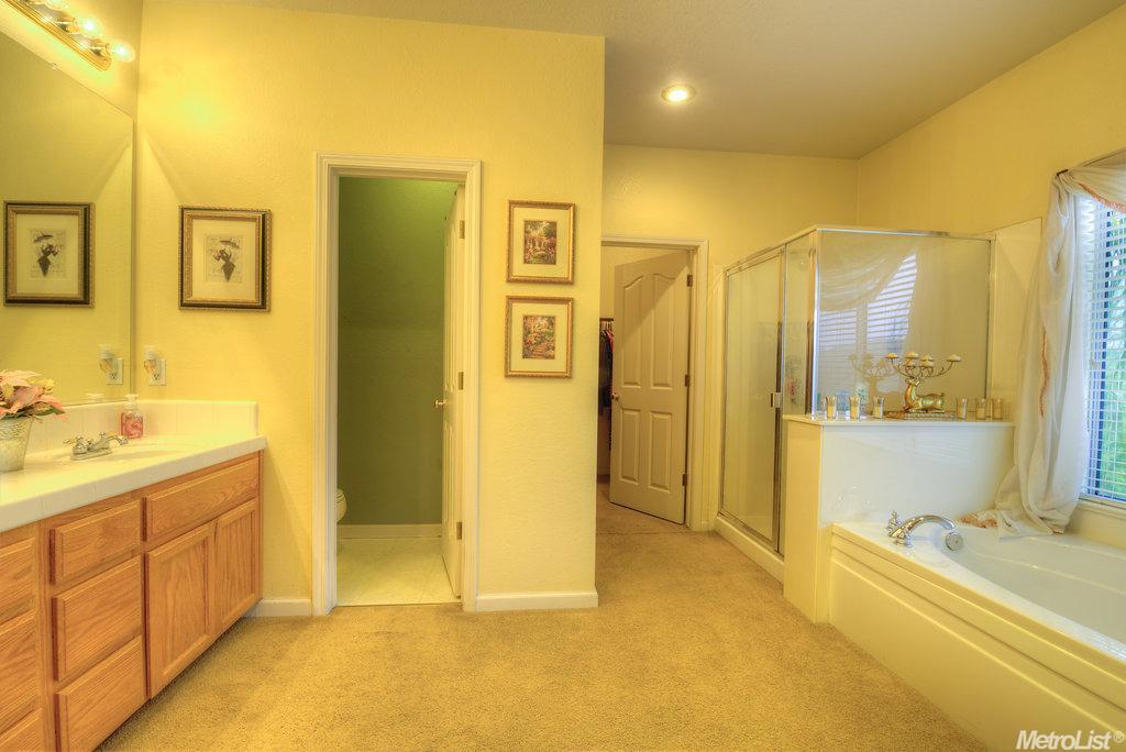 4036 Moss Rock Ct, Modesto, CA 95356 photo 18