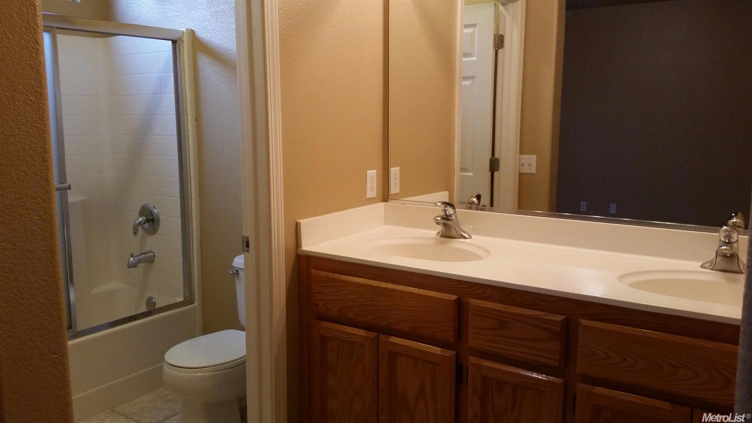 5832 Blue Beech Ct, Antelope, CA 95843 photo 12