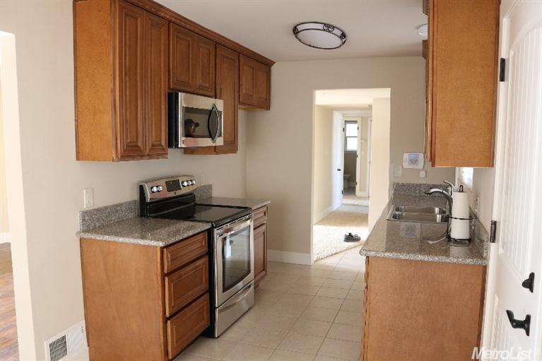 3979 Hillgrove Way, Carmichael, CA 95608 photo 4