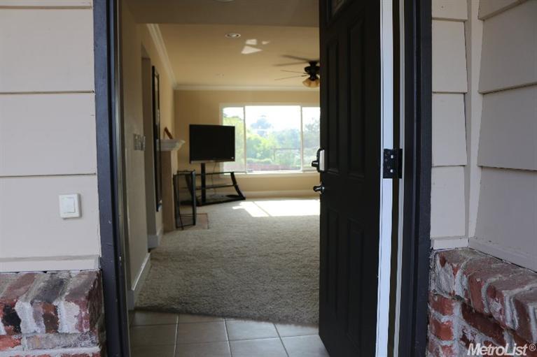 3979 Hillgrove Way, Carmichael, CA 95608 photo 8