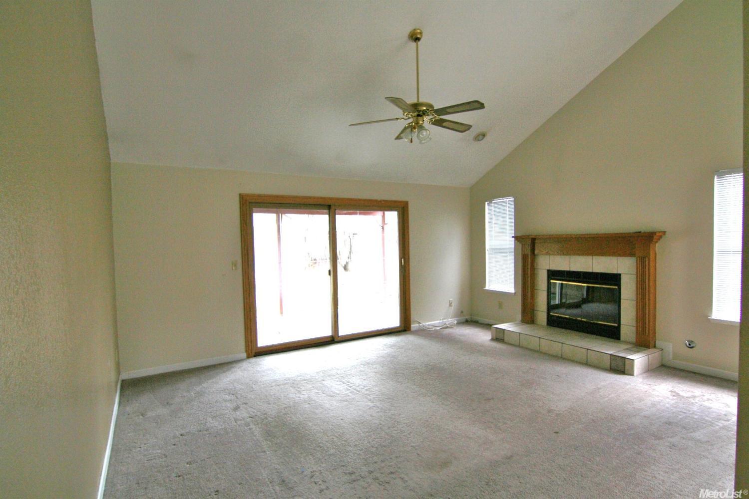 2024 Stracker Way, Modesto, CA 95350 photo 5