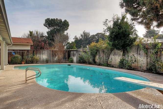 1716 Crestview Dr, Modesto, CA 95355 photo 25