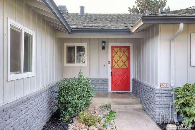 1716 Crestview Dr, Modesto, CA 95355 photo 2
