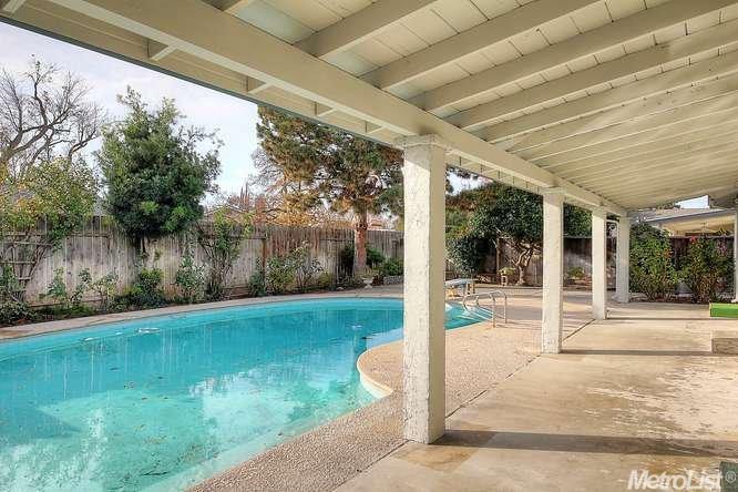 1716 Crestview Dr, Modesto, CA 95355 photo 20